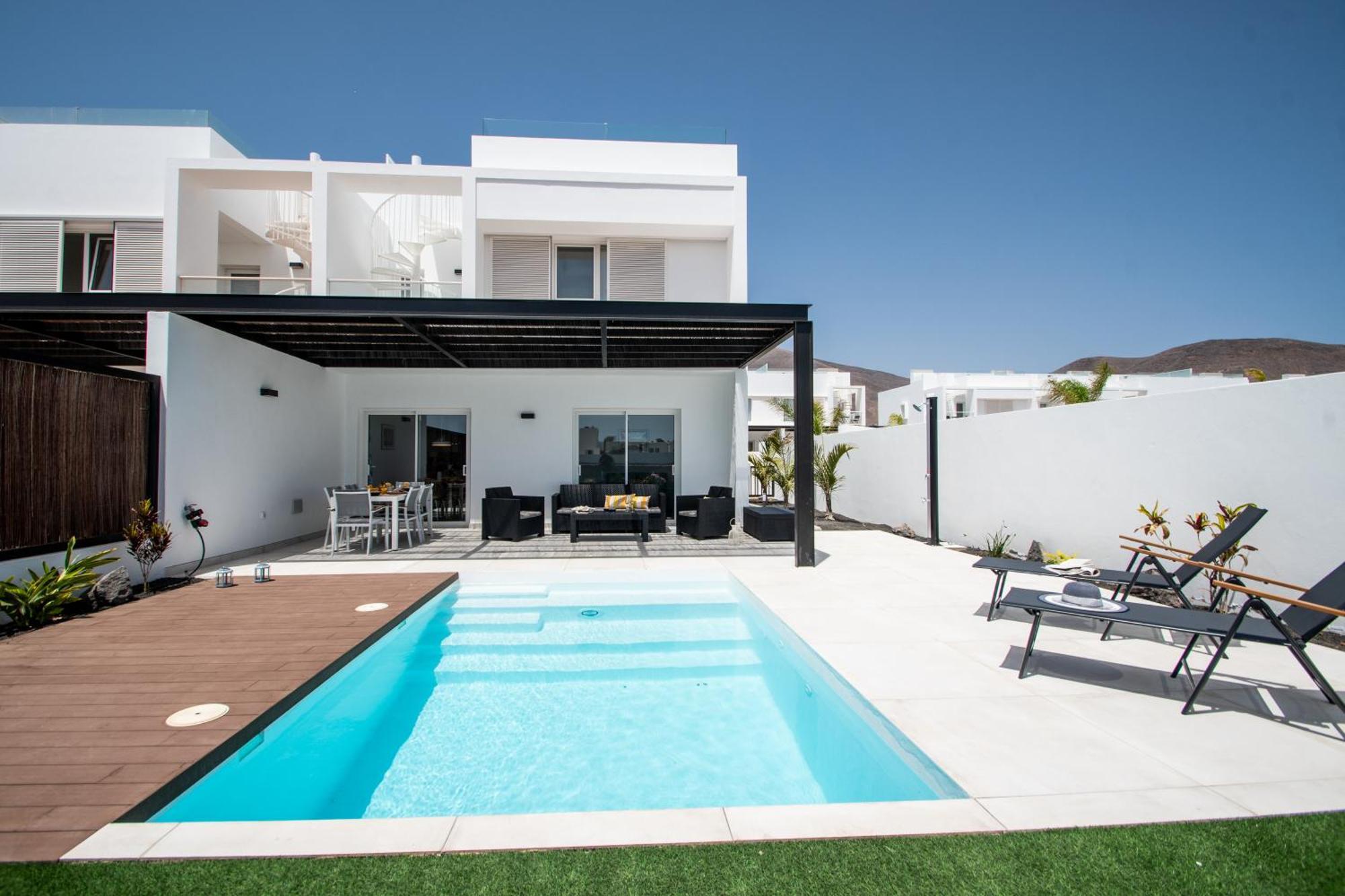 Serena Villa 38 - Heated Pool, Sea Views, Ac, High Speed Internet Playa Blanca  Exterior foto